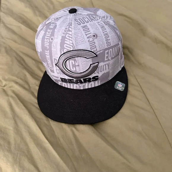 NFL Bears Gray and Black Cap - Picture 10 of 10